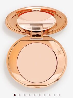 Charlotte Tilbury Magic Vanish Colour Corrector in shade 1 Fair